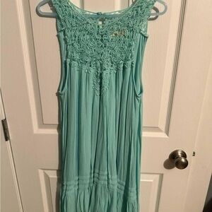 Entro Mint Lace Dress